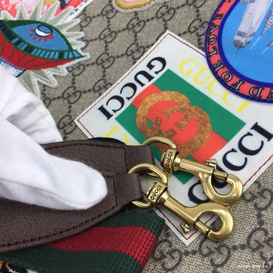 First bag ru Ophidia Gucci Tote 0809